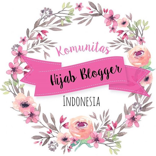 https://www.instagram.com/kamihijabbloggerid/